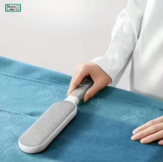 PACK CEPILLO MASCOTAS CELESTE Y CEPILLO QUITAPELUSAS
